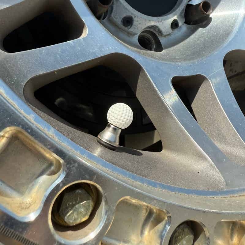 ฝาครอบวาล์วยางรถยนต์รูปทรงลูกก - Golf Equipment Used บทวิจารณ์และราคา