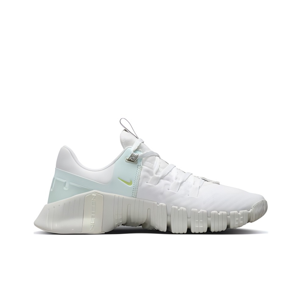 รองเท้าลำลอง Nike Free Metcon  - Nike Shoes Free Metcon 5 บทวิจารณ์และราคา